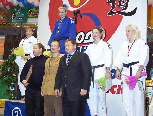 ��������� ������ �� �����. 12 ������ 2004 (����: ���������� �������)