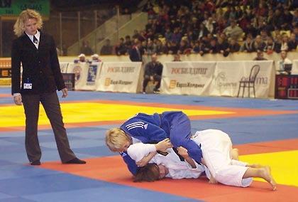 ��������� ������ �� �����. 12 ������ 2004 (����: ���������� �������)