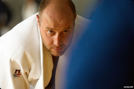 ���-��������-4