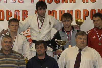 �������-19