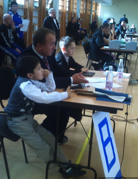 �������-5