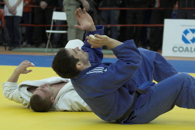 �������-12