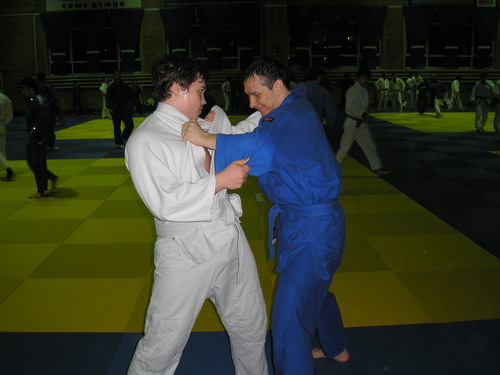 �������-1