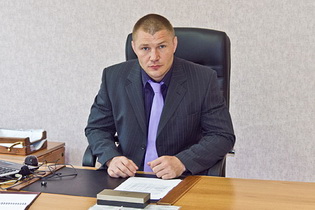 ������-1