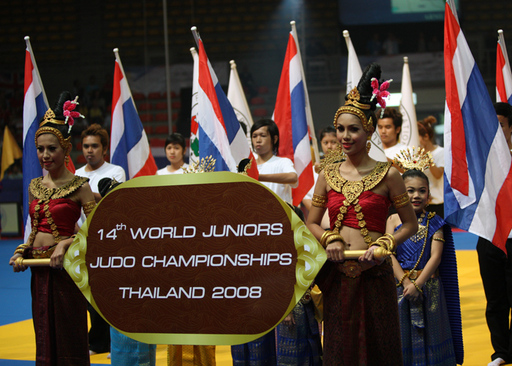 �������-1