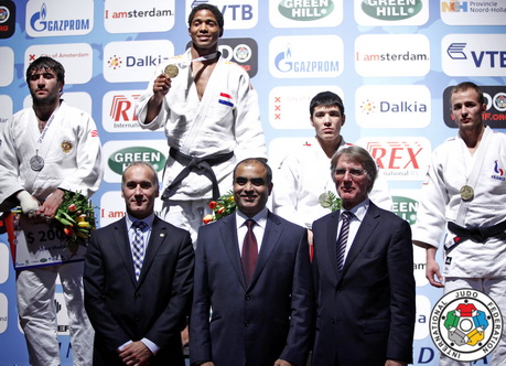 ���������-12