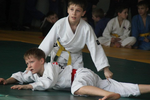 ��������-5