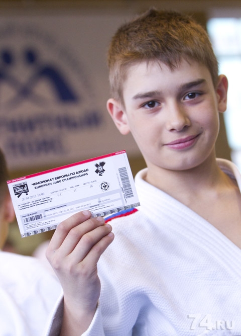 ������-74-4