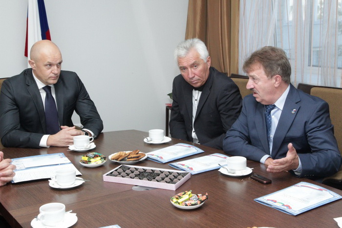 �������, ������