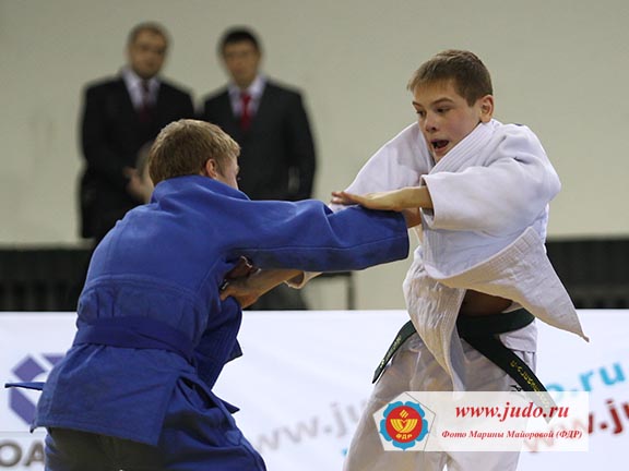 ����������-5