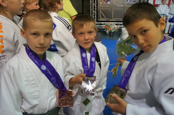 ���� � ��������-���������-13