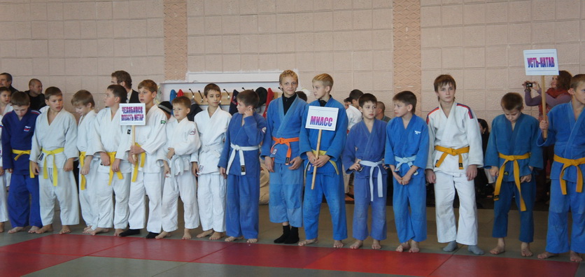 �������-1