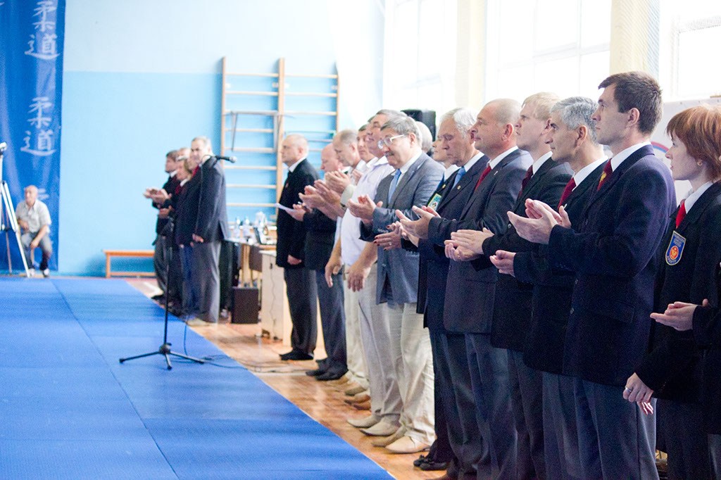 �����-�������-2