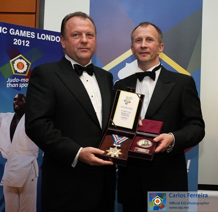 ����-�����-��������-1