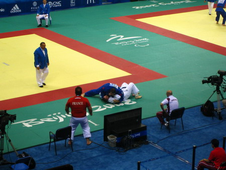 ������������-7