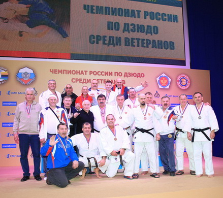 ����������-9