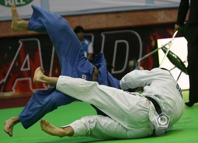 �����������-4