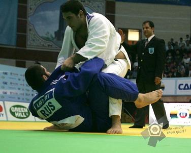 �������-3