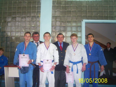 ����� �� � ������-3