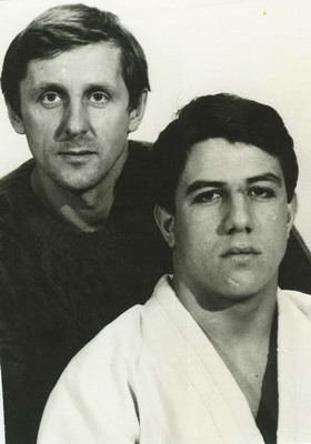 ��������-�����������