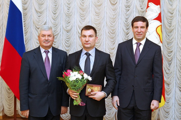 �������-5