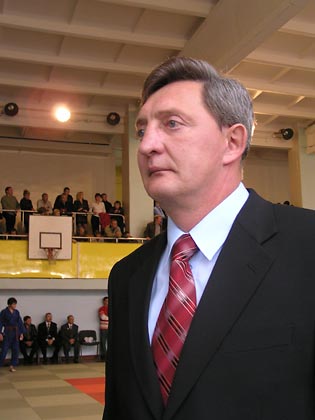 � ���������� �������� 25-����� ����� � 10-����� �������