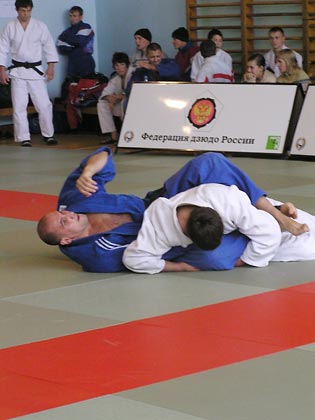 � ���������� �������� 25-����� ����� � 10-����� �������