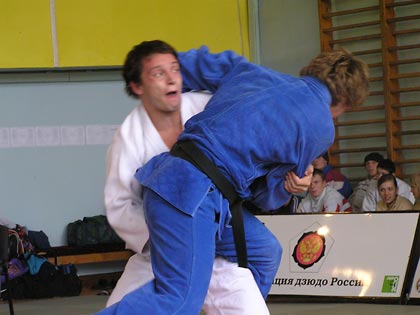 � ���������� �������� 25-����� ����� � 10-����� �������