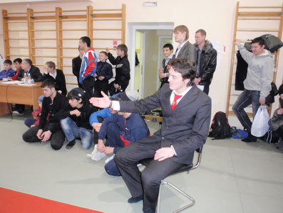 ������-������-3