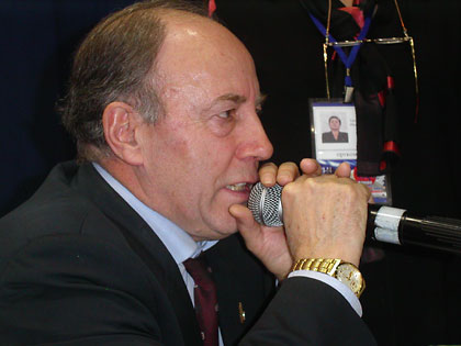 ��������� ������ �� �����. 14 ������ 2004. (����: ����� ���������)