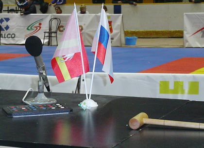 ��������� ������ �� �����. 12 ������ 2004 (����: ����� ���������)