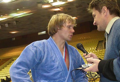 ��������� ������ �� �����. 12 ������ 2004 (����: ����� ���������)