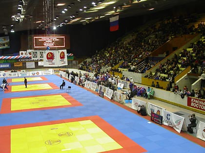 ��������� ������ �� �����. 13 ������ 2004 (����: ����� ���������)