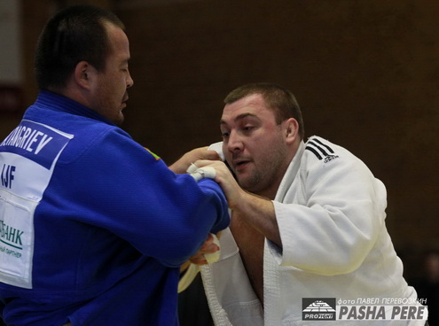 ����������-20