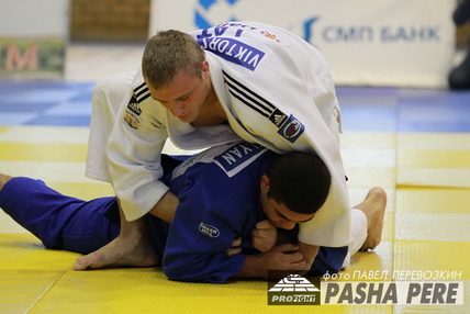 ����������-21