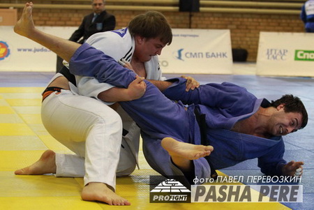 ����������-26