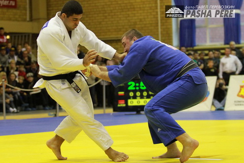 ����������-41