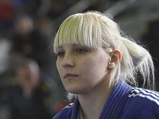 ������-1