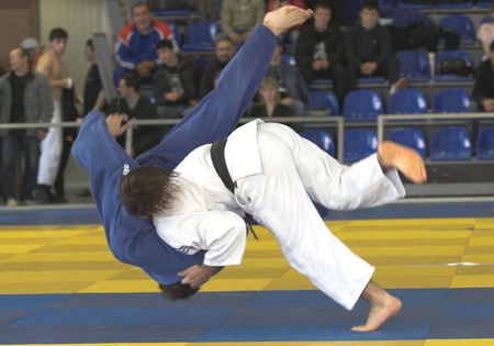 ����������-15