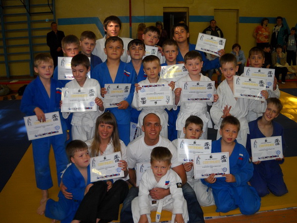 ������-�������-10