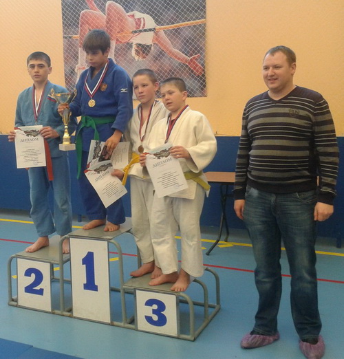 ������-�������-1