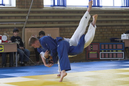 ����������-10