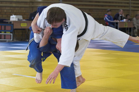 ����������-11