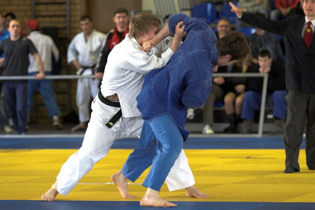 ����������-12