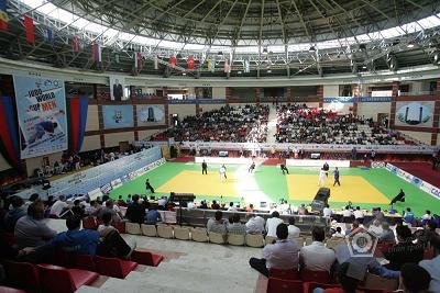 ����-��-����