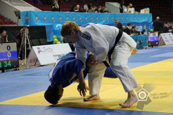 ��-�-�-�-2012-4