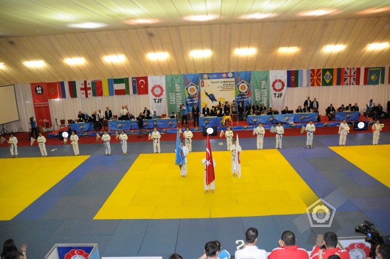 ��-�������-2