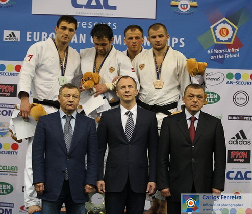 ��-��������-8