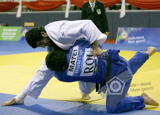 ��������-4