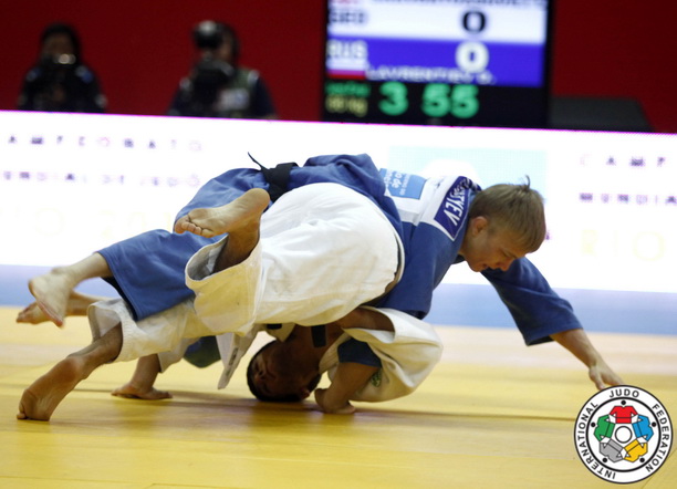 ����������-���-3